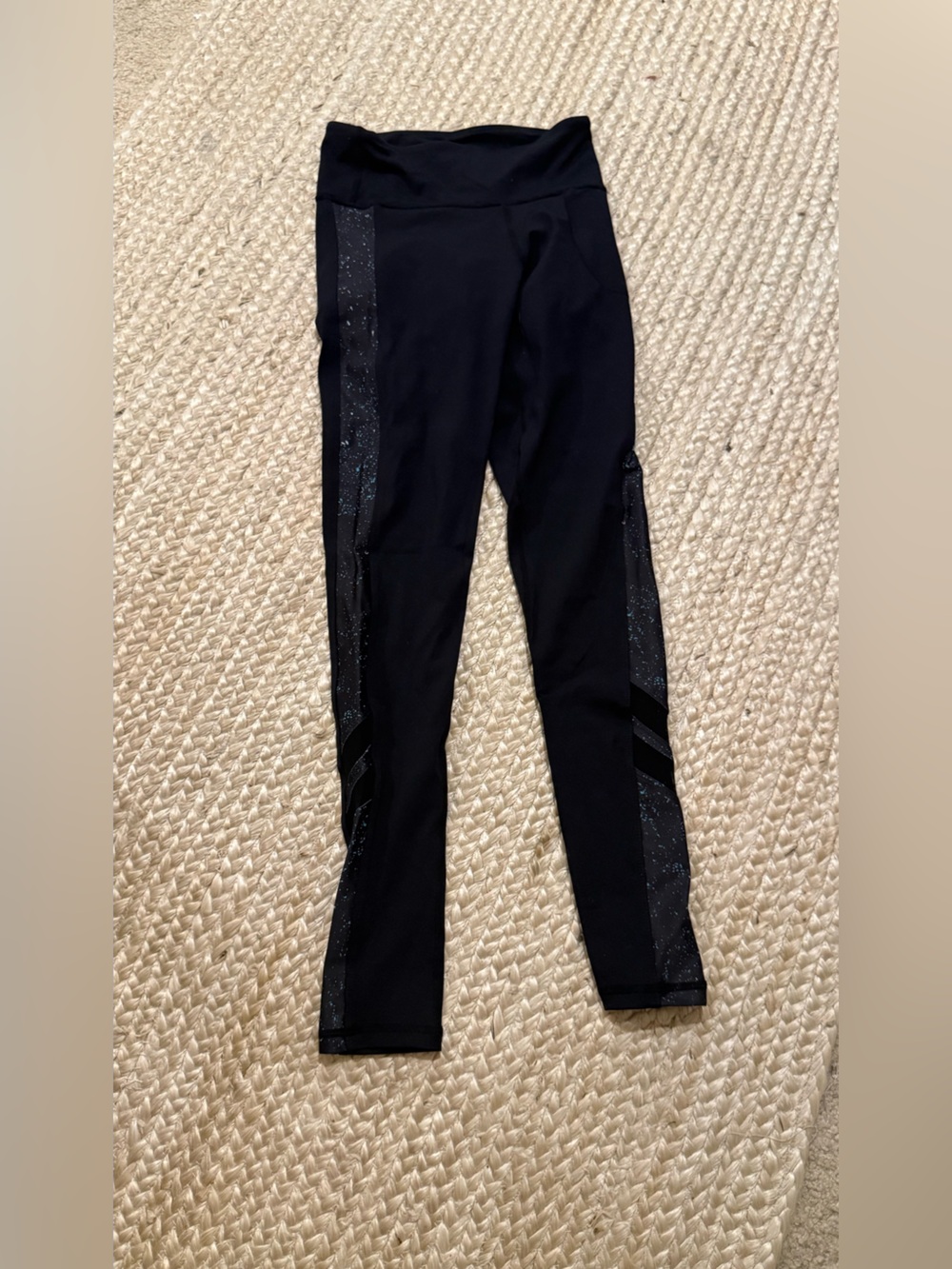 New NWT CHVRG Women's Active Leggings with Glitter Side Detail black small